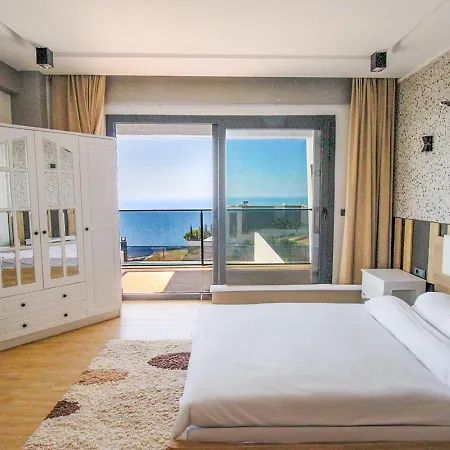 Light Villa